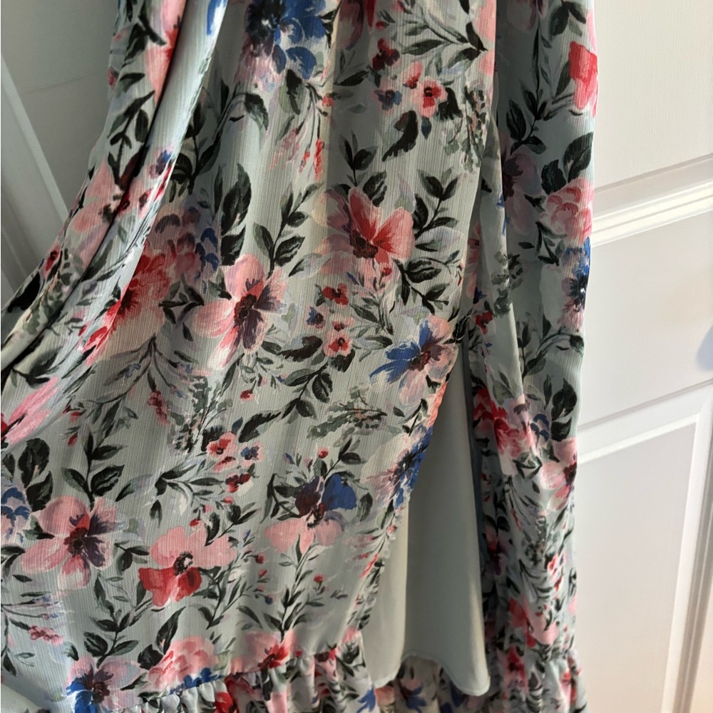 ASTR Ruffle Floral Dress - Picture 5 of 7